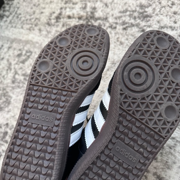 OG Adidas Sambas - Picture 3 of 5